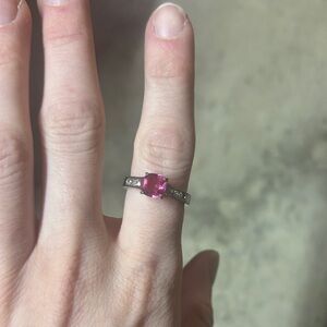 Ring bomb party Elegant Pink Gemstone Silver Ring